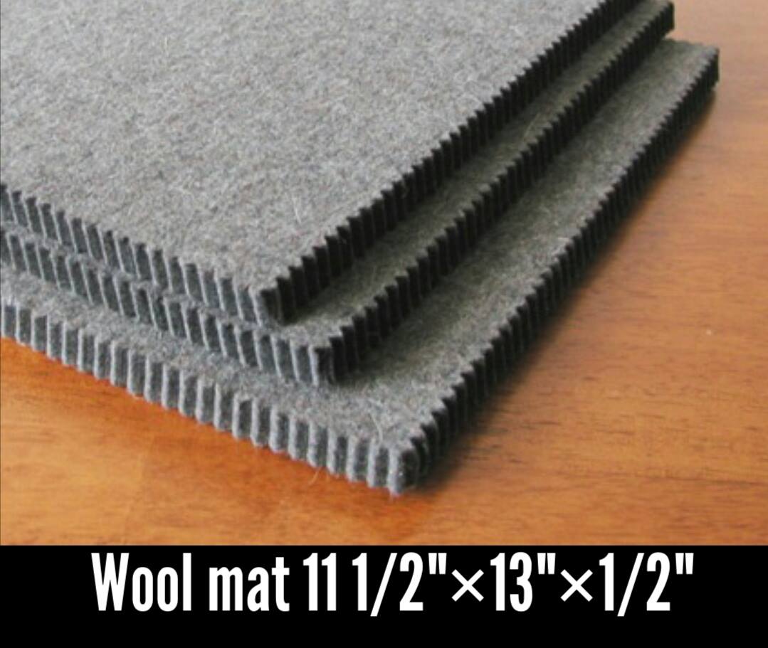 Wool felt serger mat image